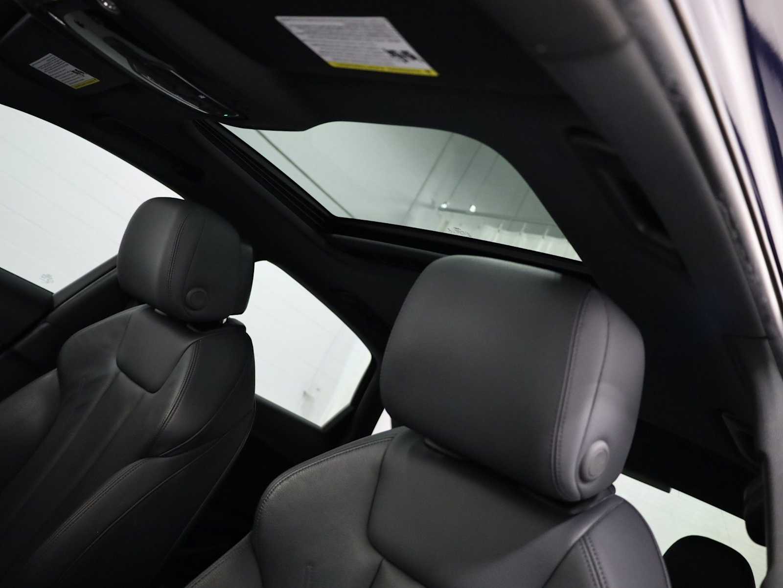 Thumbnail: 2019 Audi A4 - 19