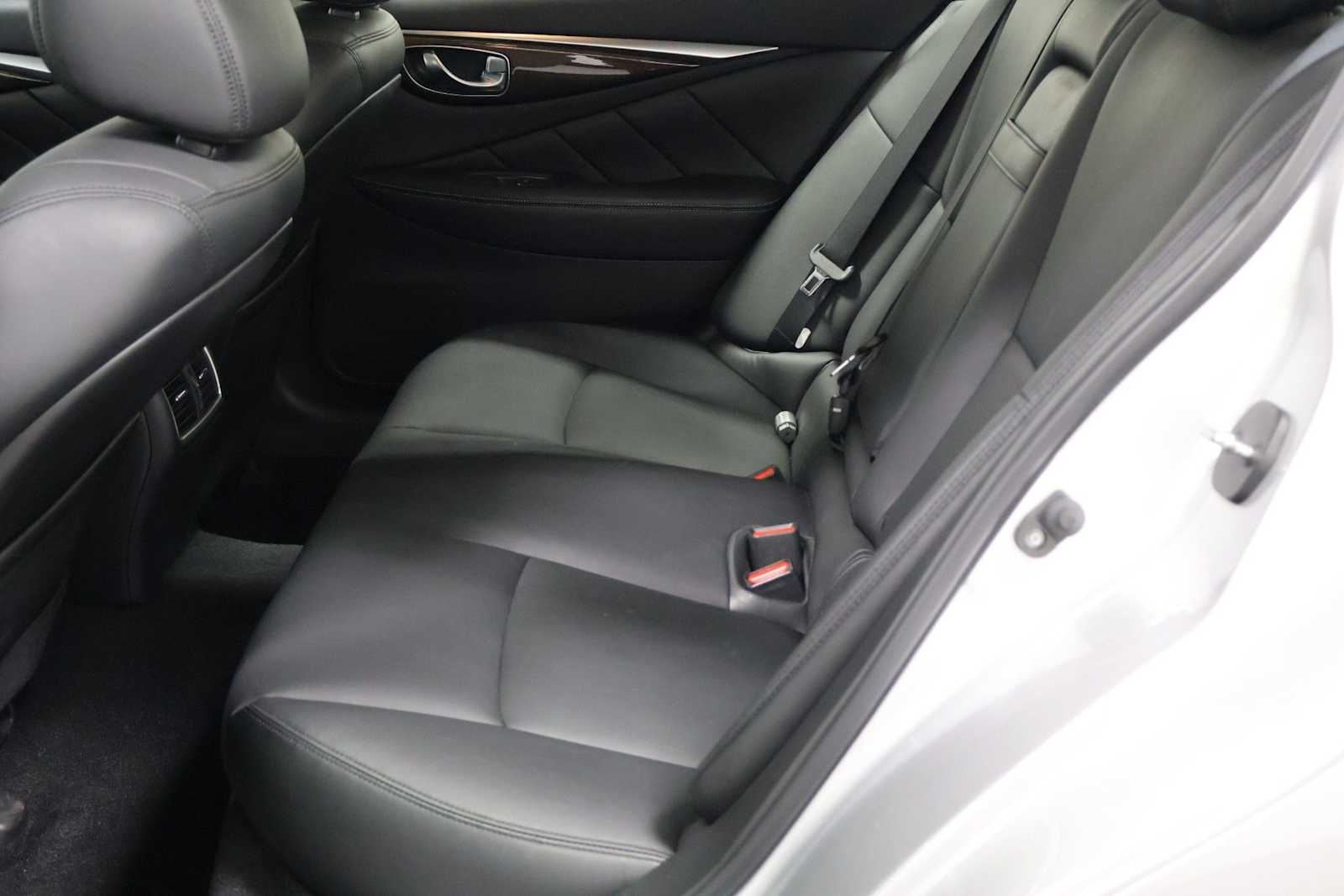 Thumbnail: 2019 INFINITI Q50 - 33