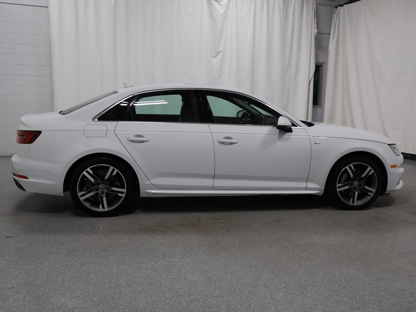 Thumbnail: 2018 Audi A4 - 9