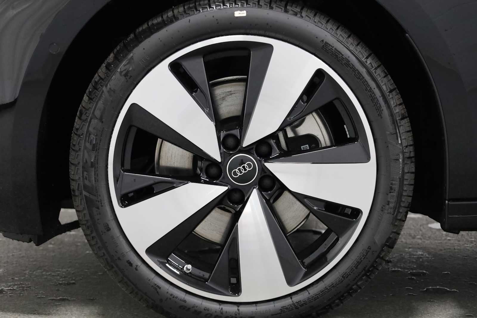 Thumbnail: 2025 Audi A5 - 39