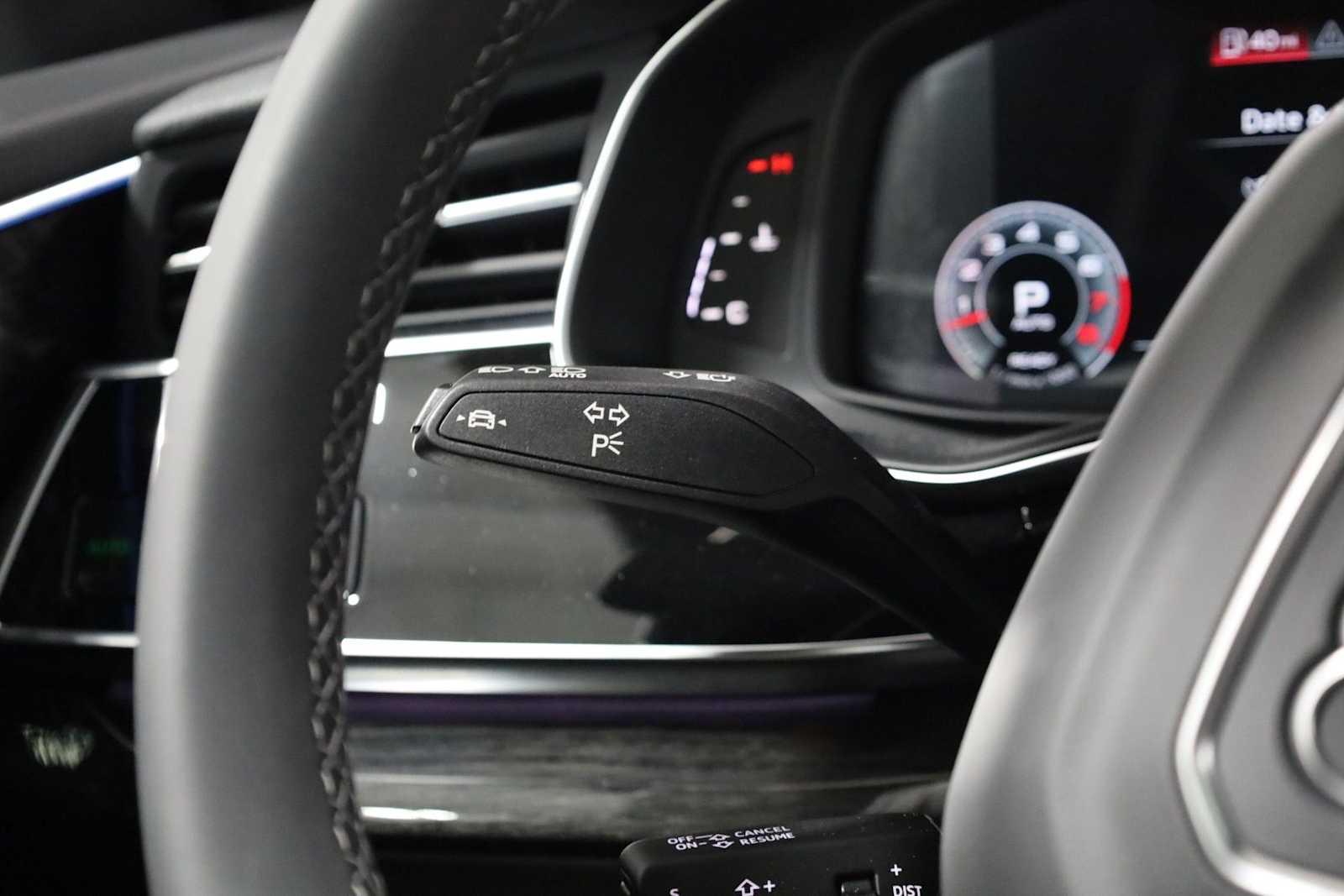 Thumbnail: 2026 Audi Q8 - 29