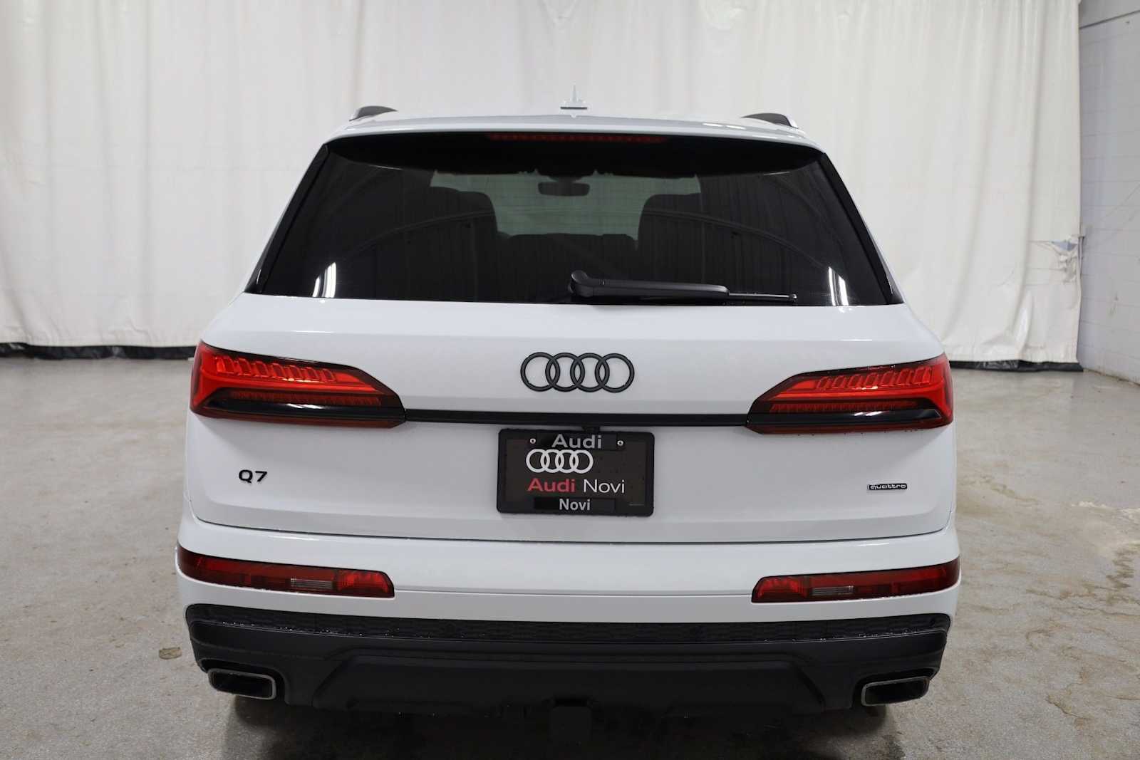 Thumbnail: 2026 Audi Q7 - 7