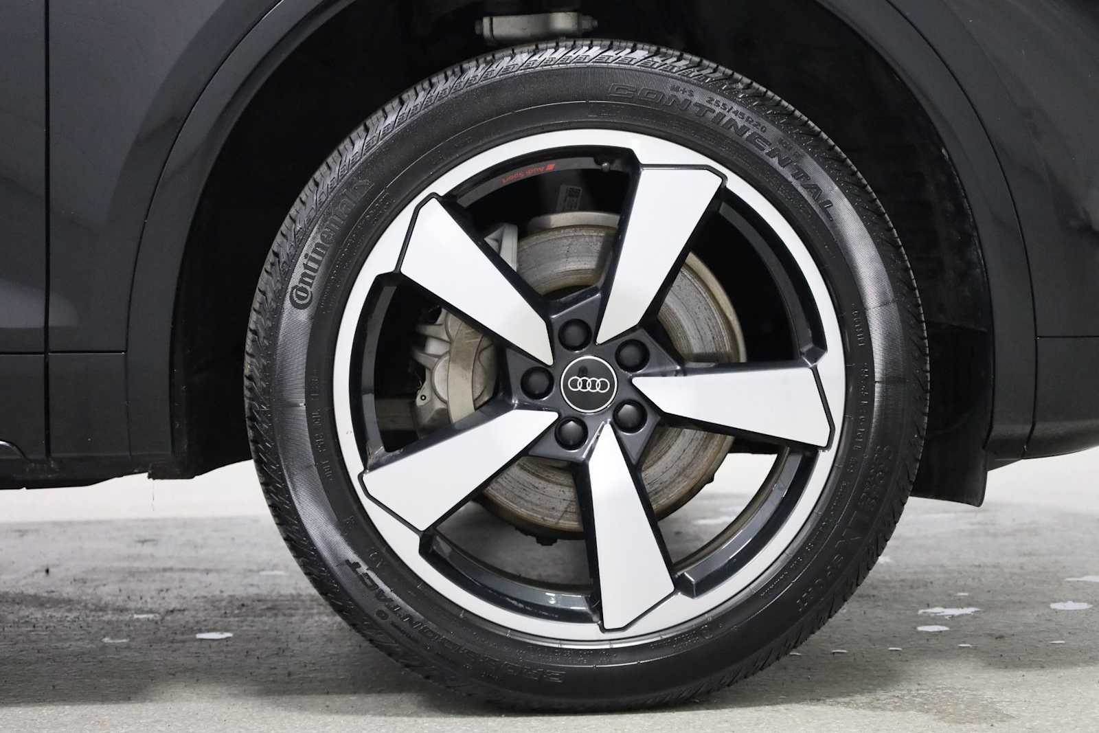 Thumbnail: 2023 Audi Q5 - 12