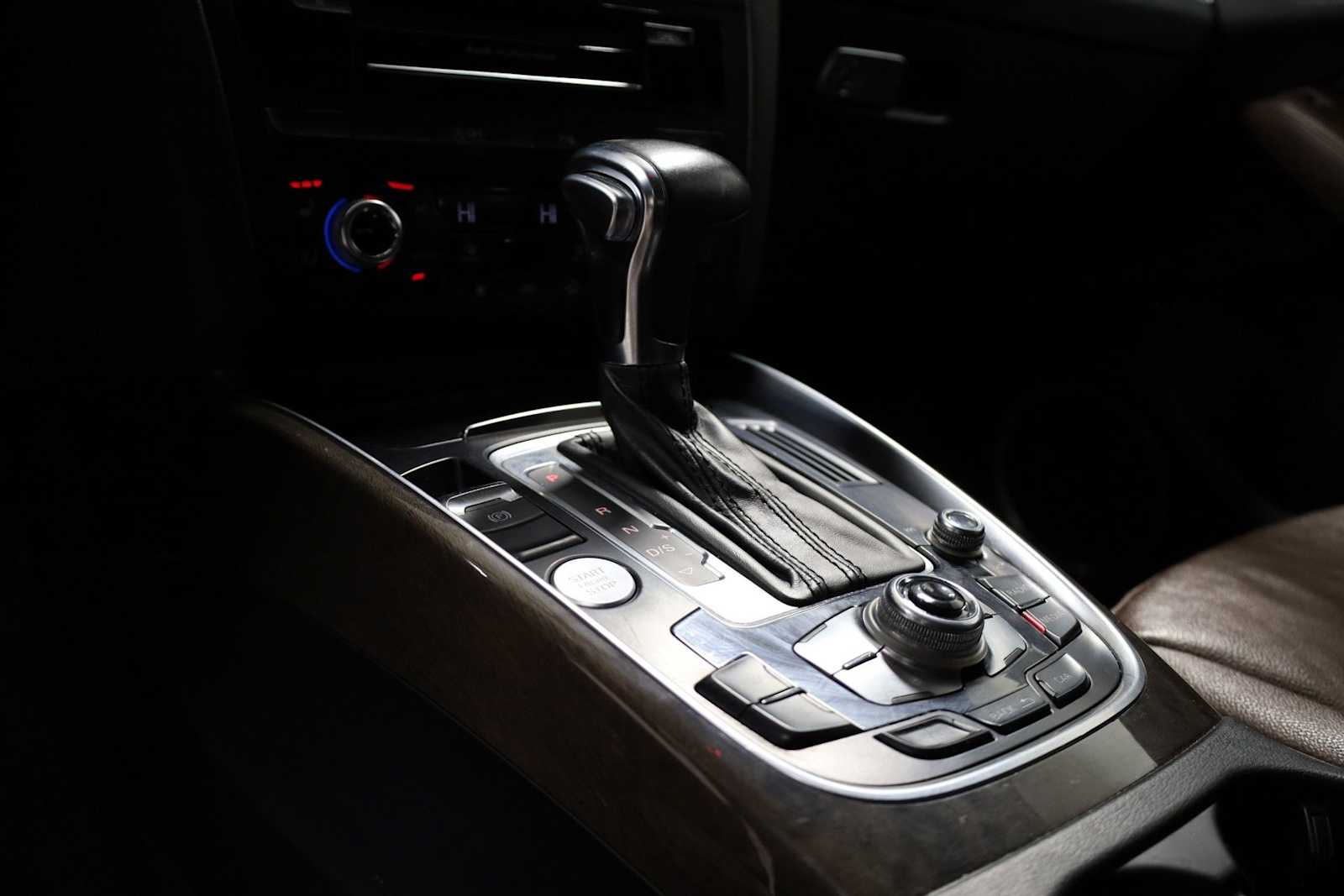 Thumbnail: 2014 Audi Q5 - 27