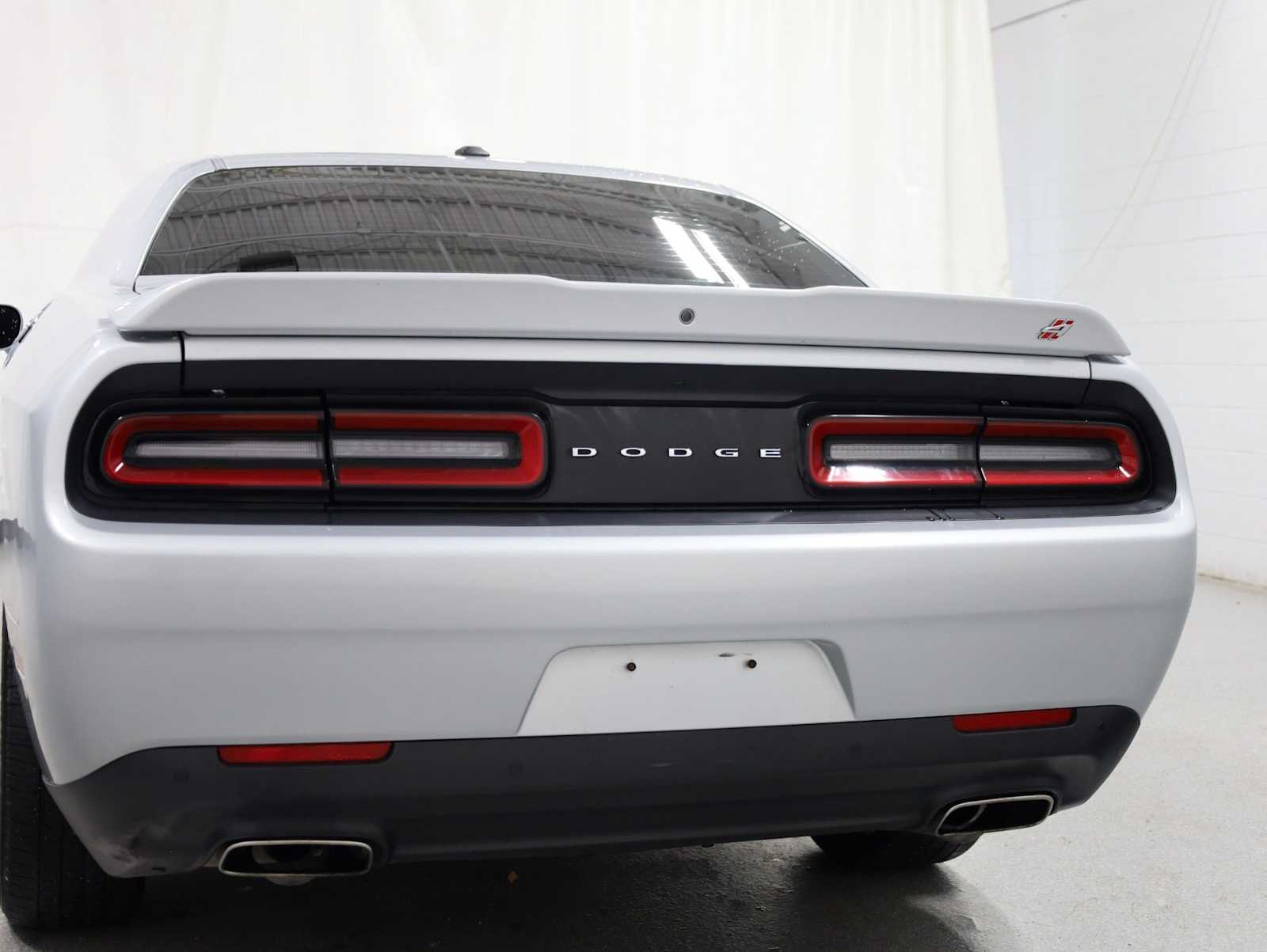Thumbnail: 2019 Dodge Challenger - 8