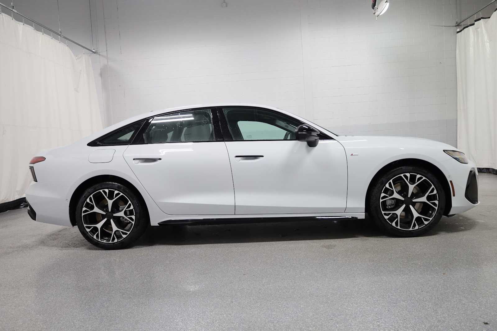 Thumbnail: 2026 Audi A6 - 10