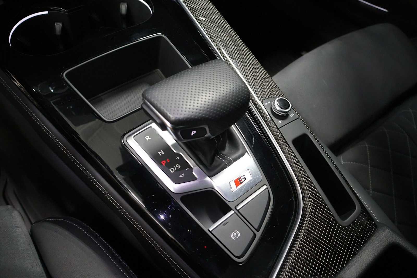 Thumbnail: 2023 Audi S4 - 26