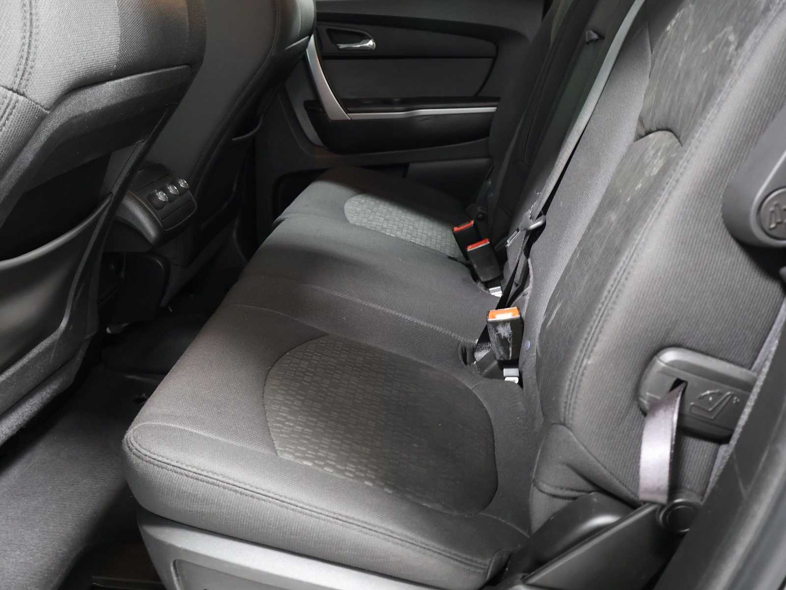 Thumbnail: 2012 GMC Acadia - 28
