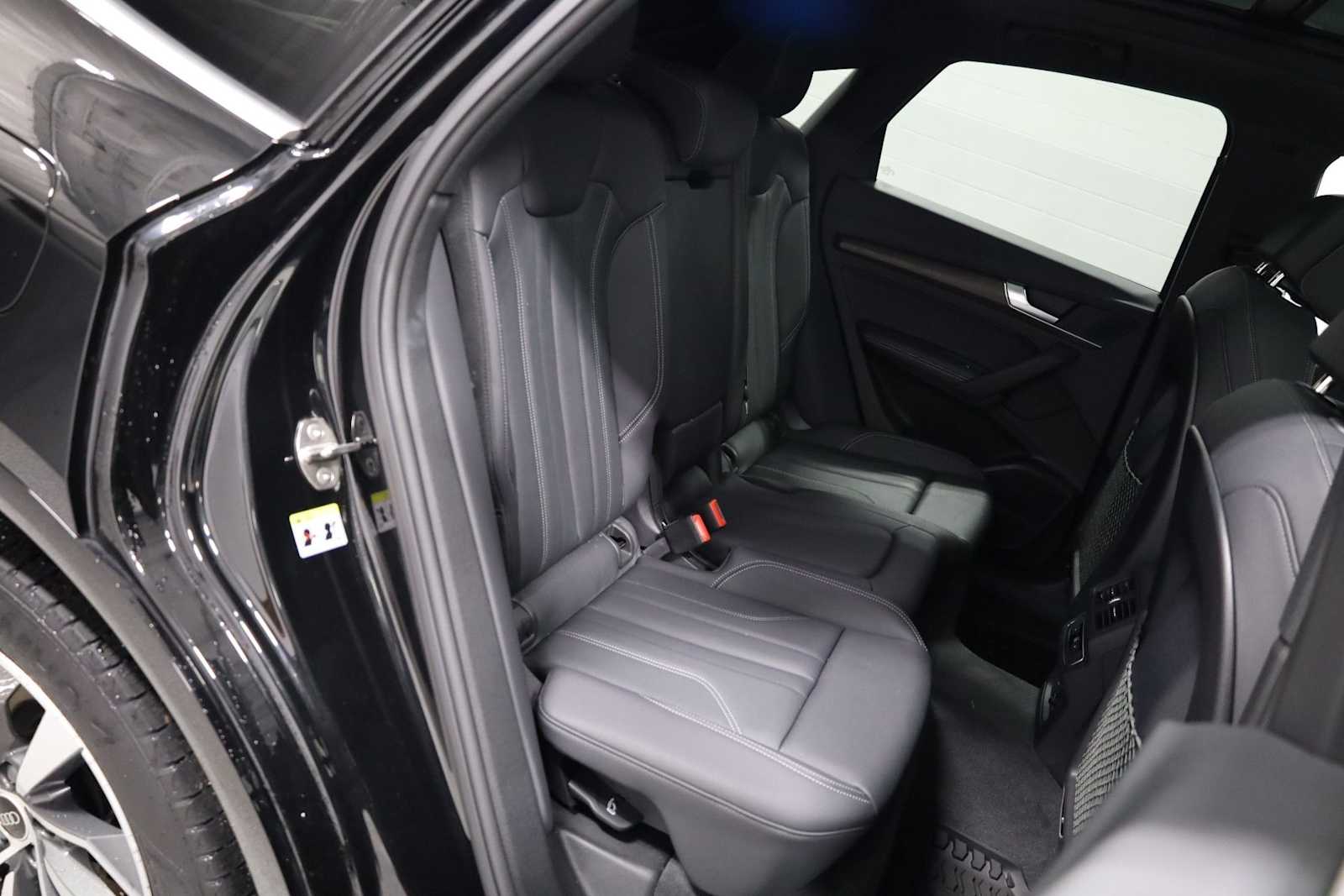 Thumbnail: 2023 Audi Q5 - 34