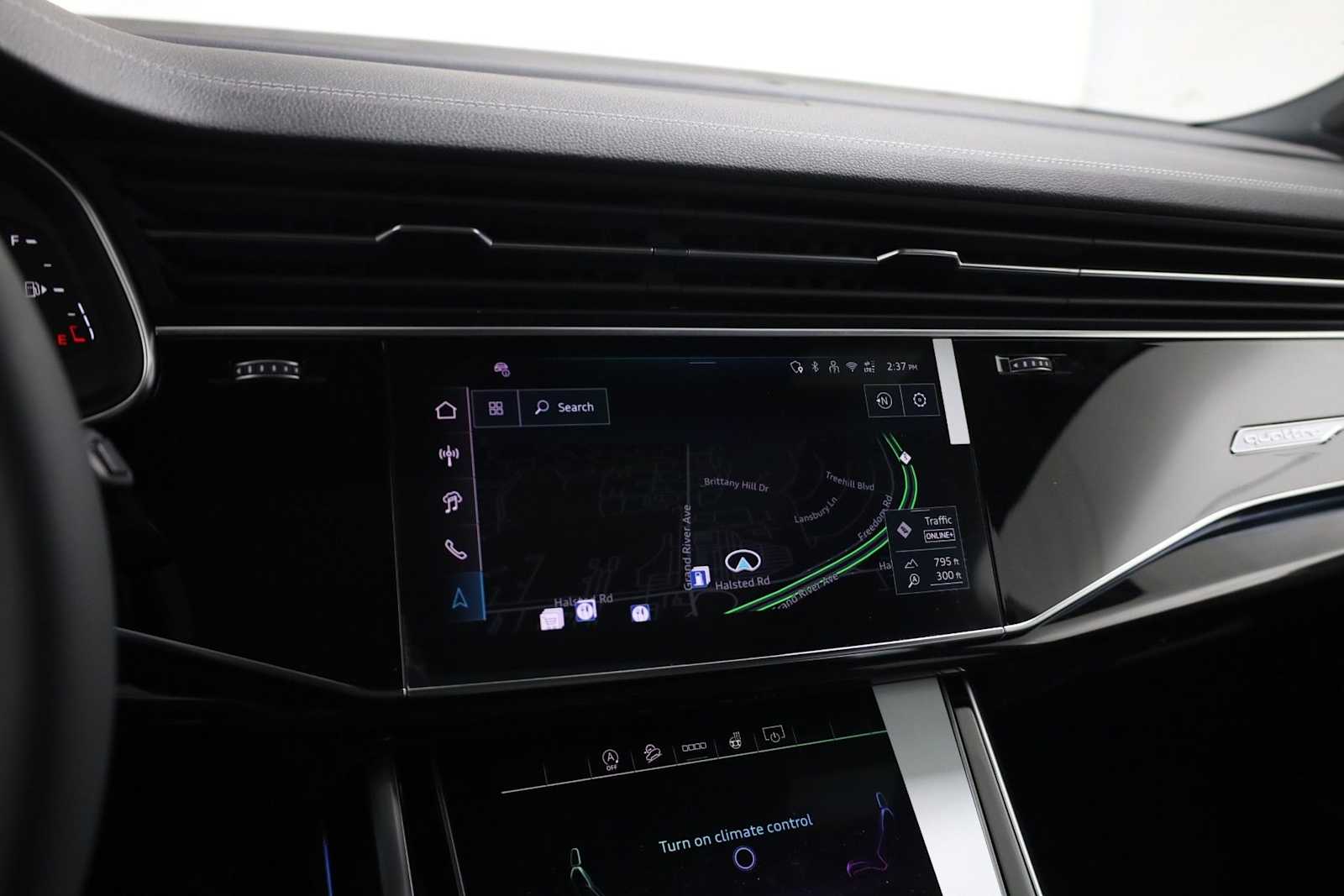 Thumbnail: 2026 Audi Q7 - 31