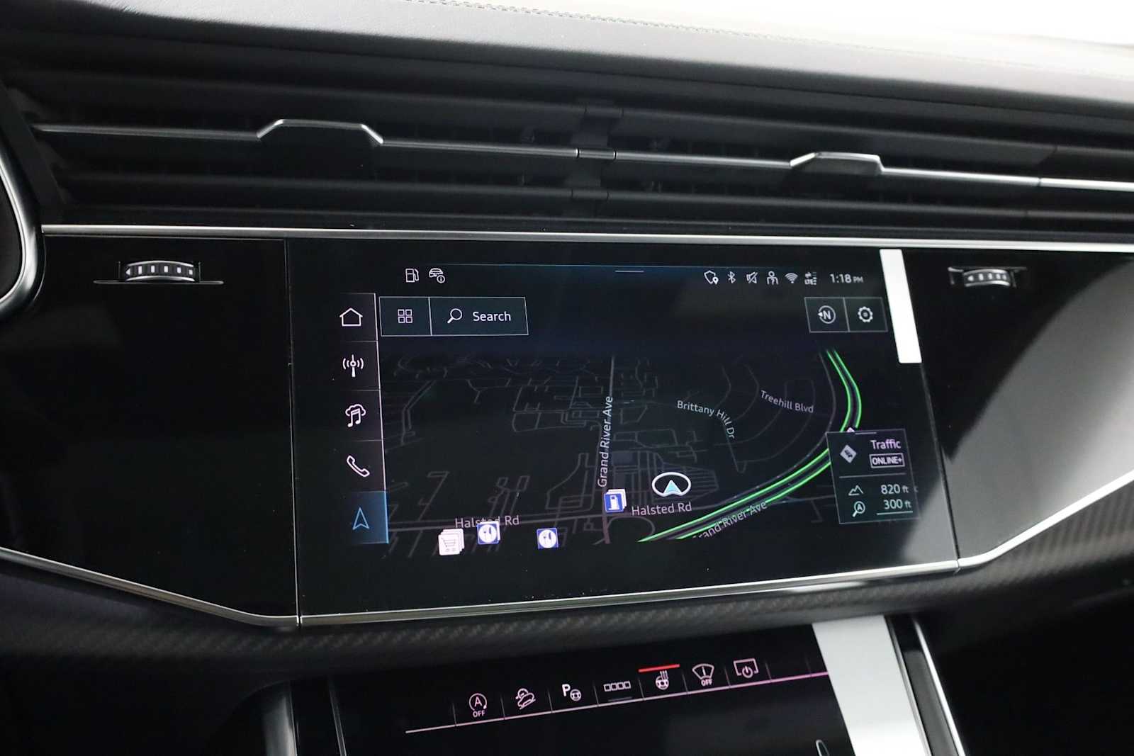 Thumbnail: 2026 Audi RS Q8 - 31