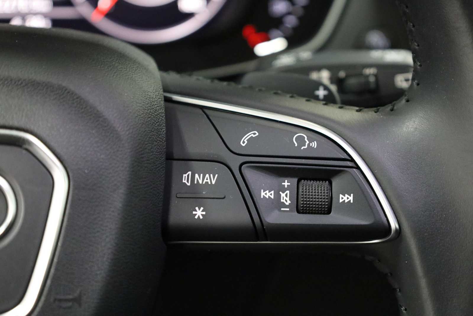 Thumbnail: 2019 Audi Q5 - 26