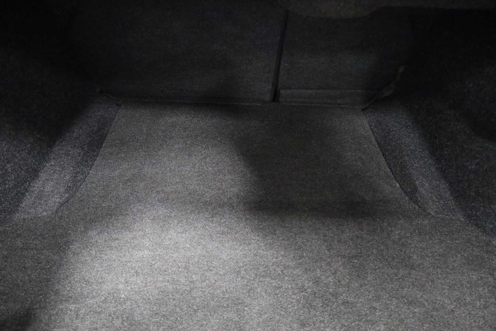 Thumbnail: 2018 Dodge Charger - 36