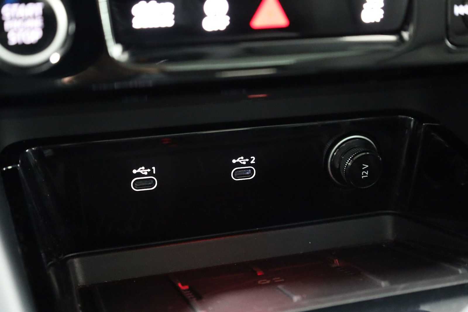 Thumbnail: 2025 Audi Q5 - 33