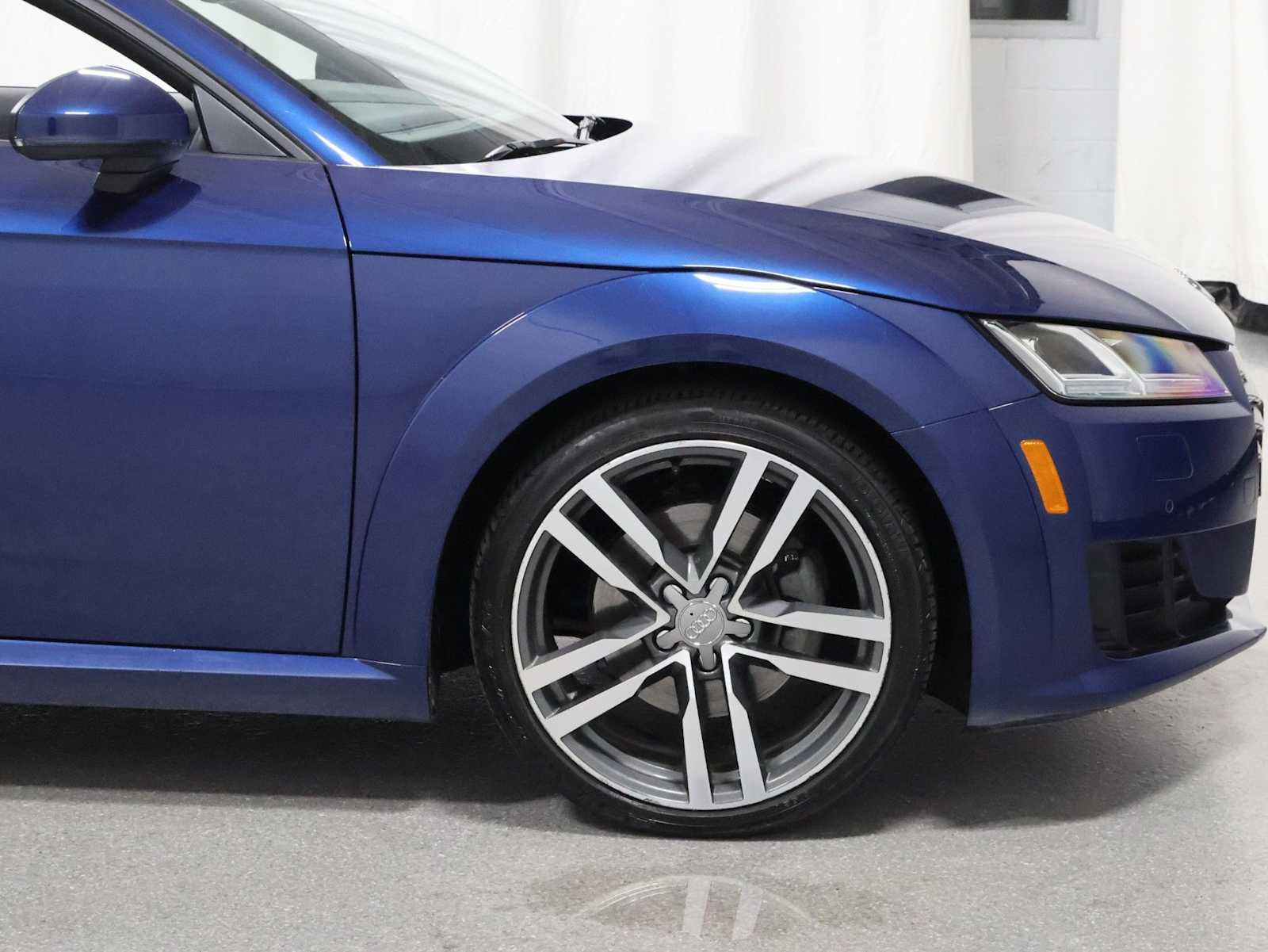 Thumbnail: 2017 Audi TT - 11