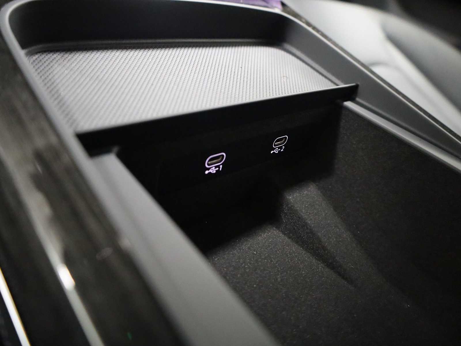 Thumbnail: 2026 Audi Q7 - 32