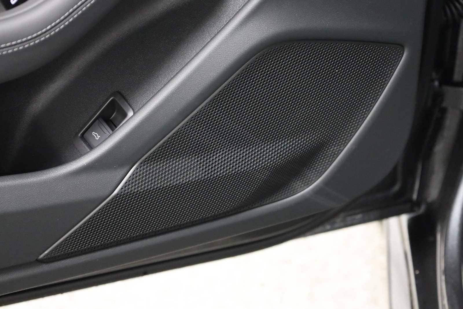 Thumbnail: 2026 Audi A6 - 17