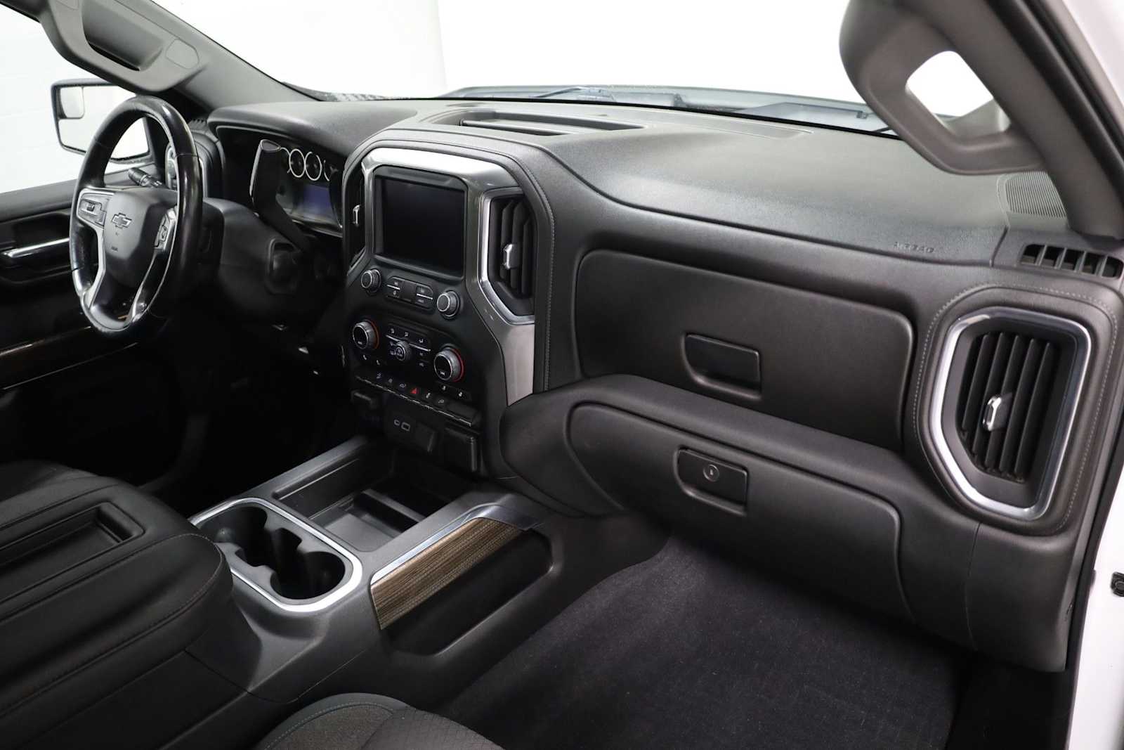 Thumbnail: 2019 Chevrolet Silverado 1500 - 6