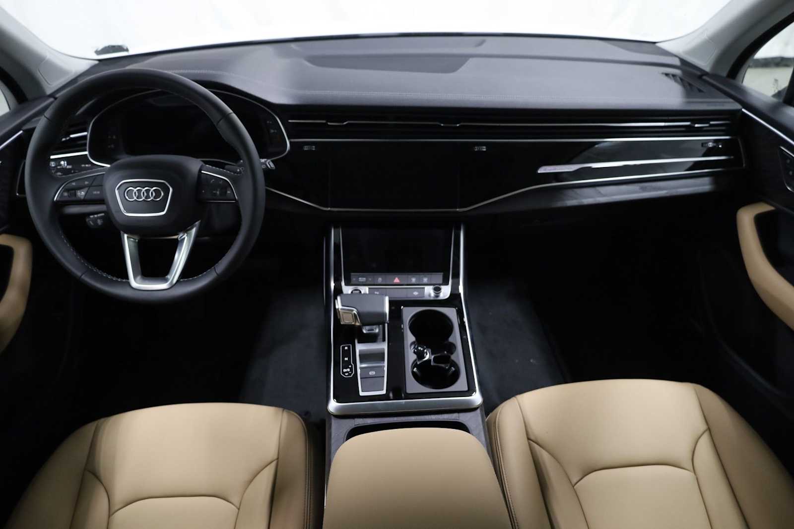 Thumbnail: 2026 Audi Q7 - 24