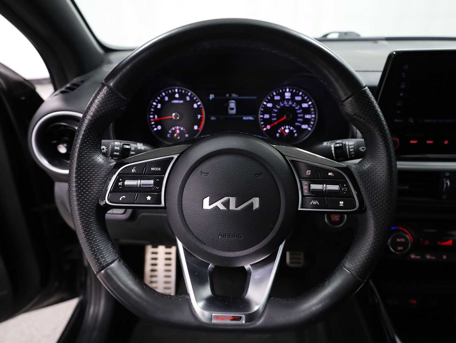 Thumbnail: 2024 Kia Forte - 23