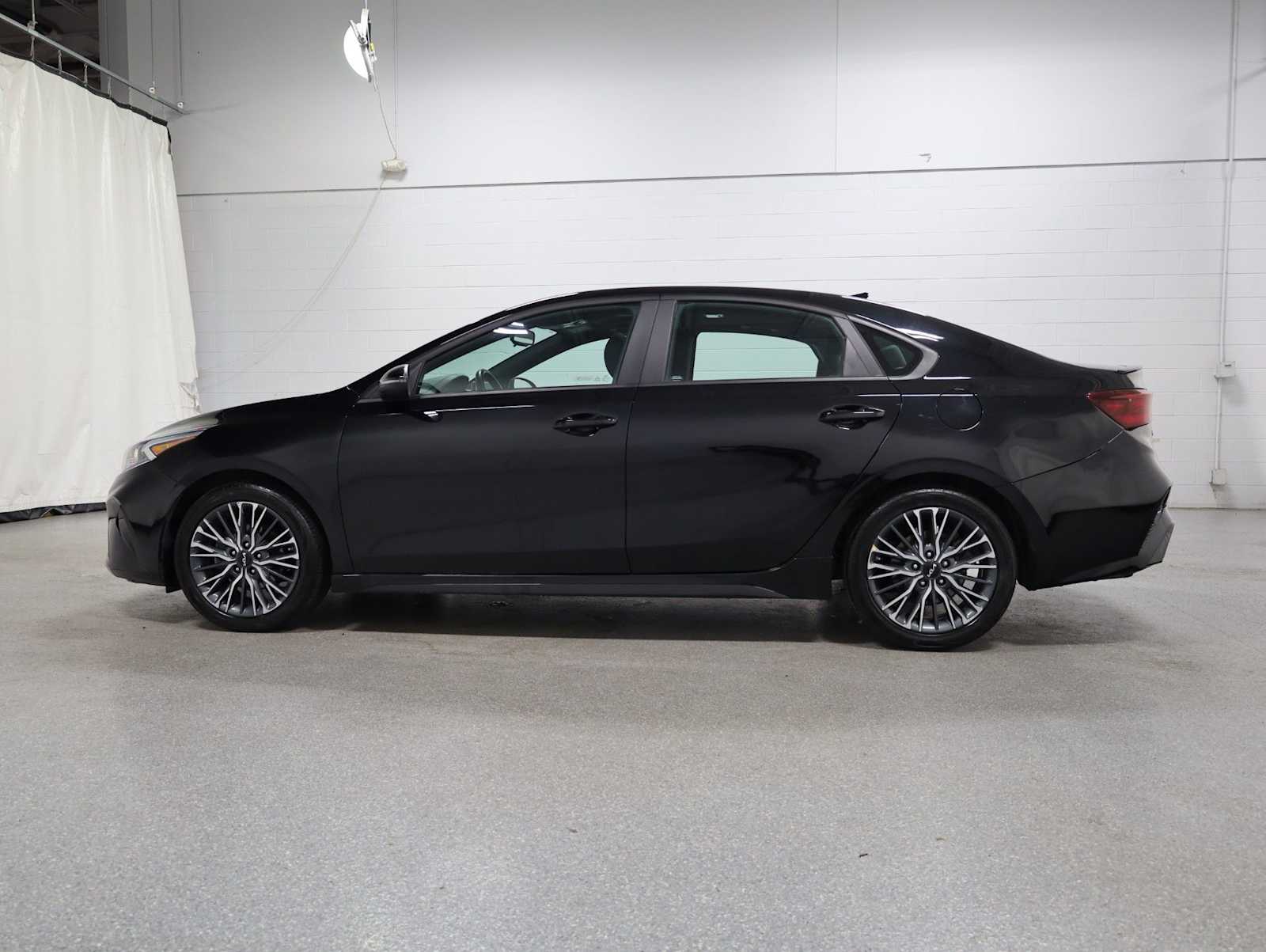 Thumbnail: 2024 Kia Forte - 2