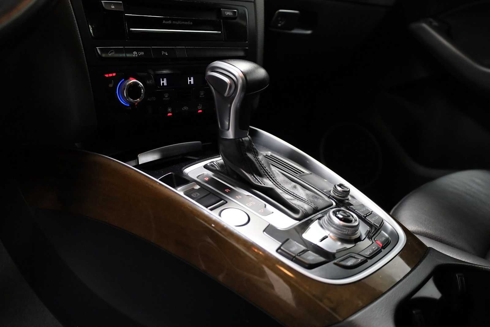 Thumbnail: 2016 Audi Q5 - 27