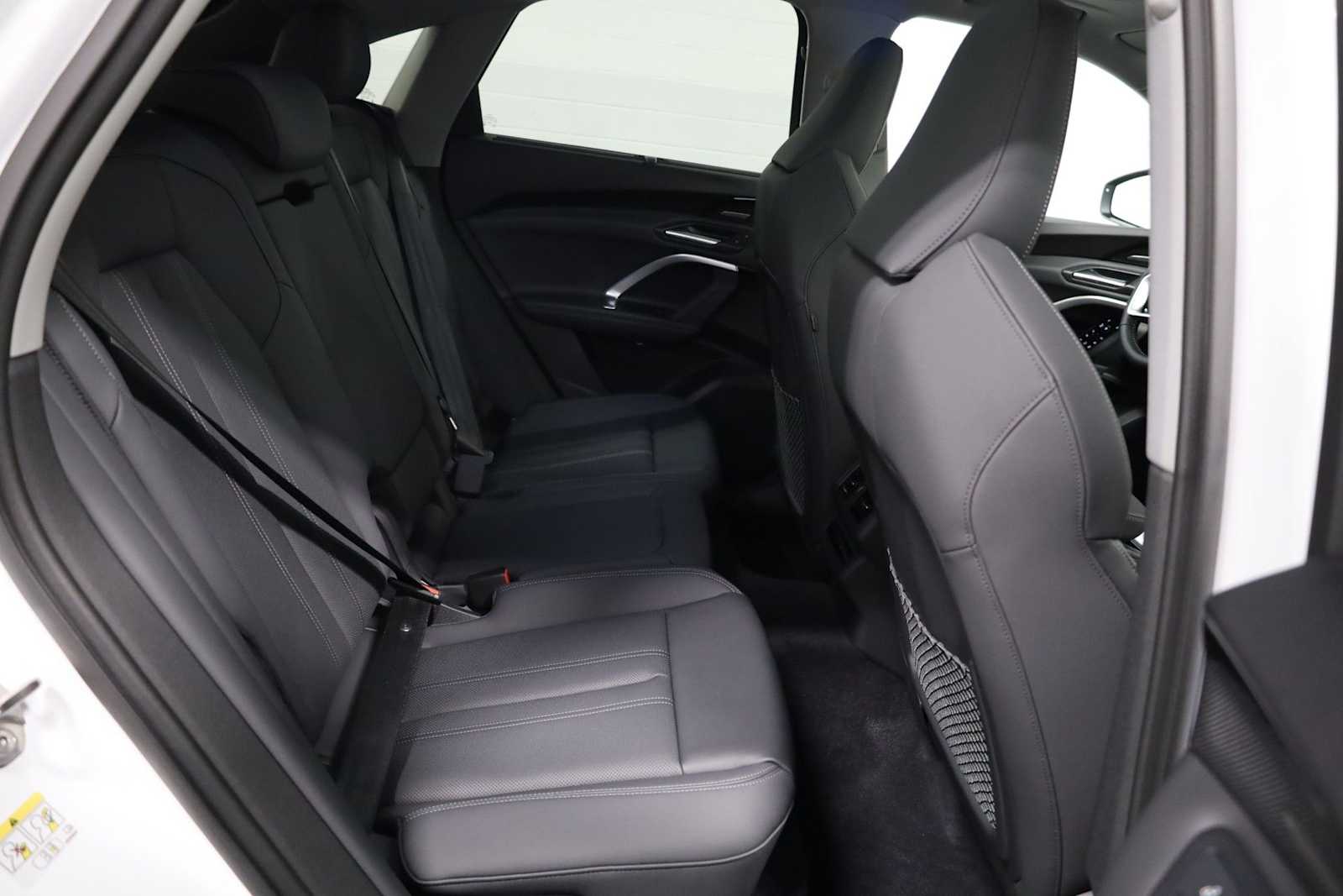 Thumbnail: 2025 Audi Q5 - 35