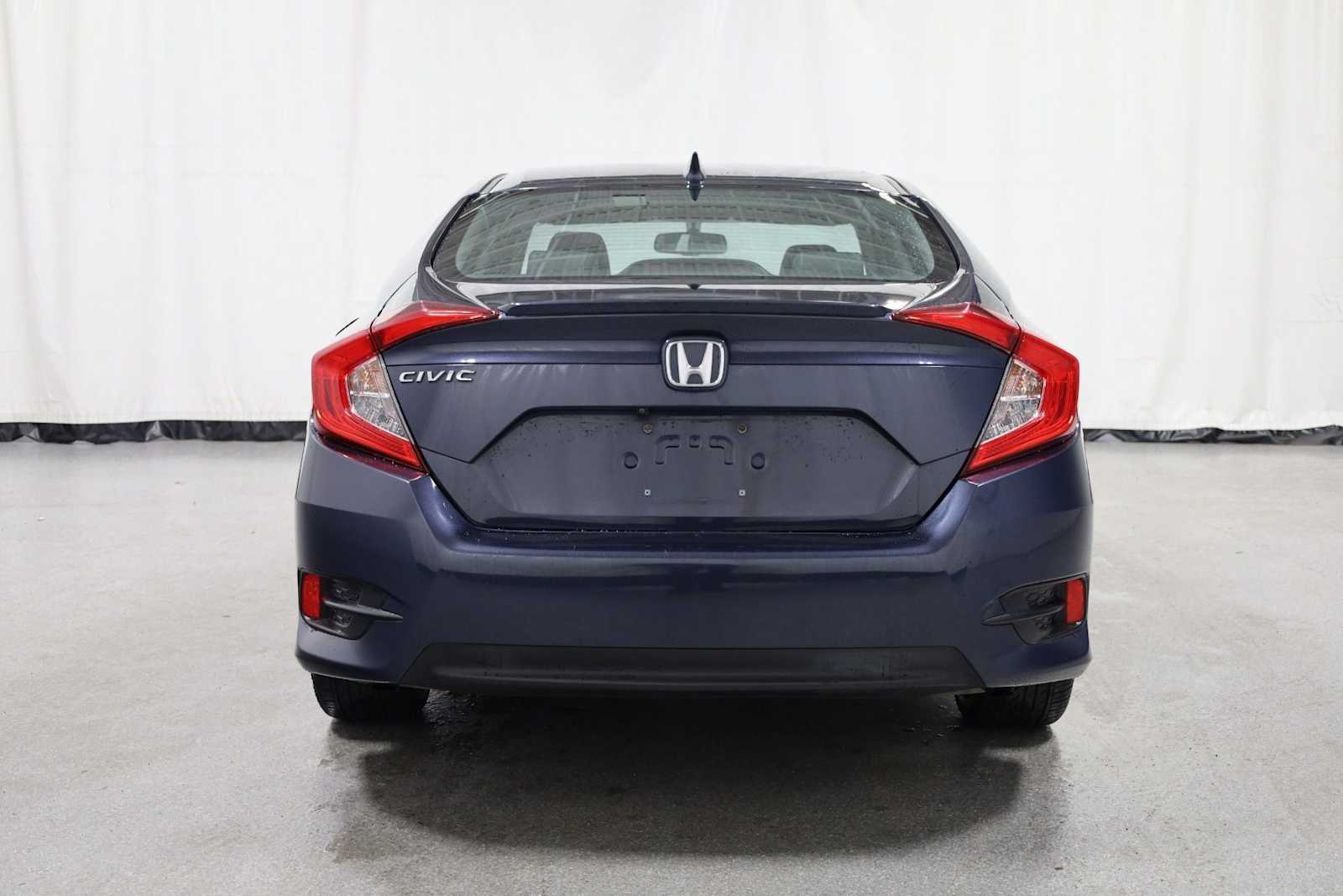 Thumbnail: 2016 Honda Civic - 7