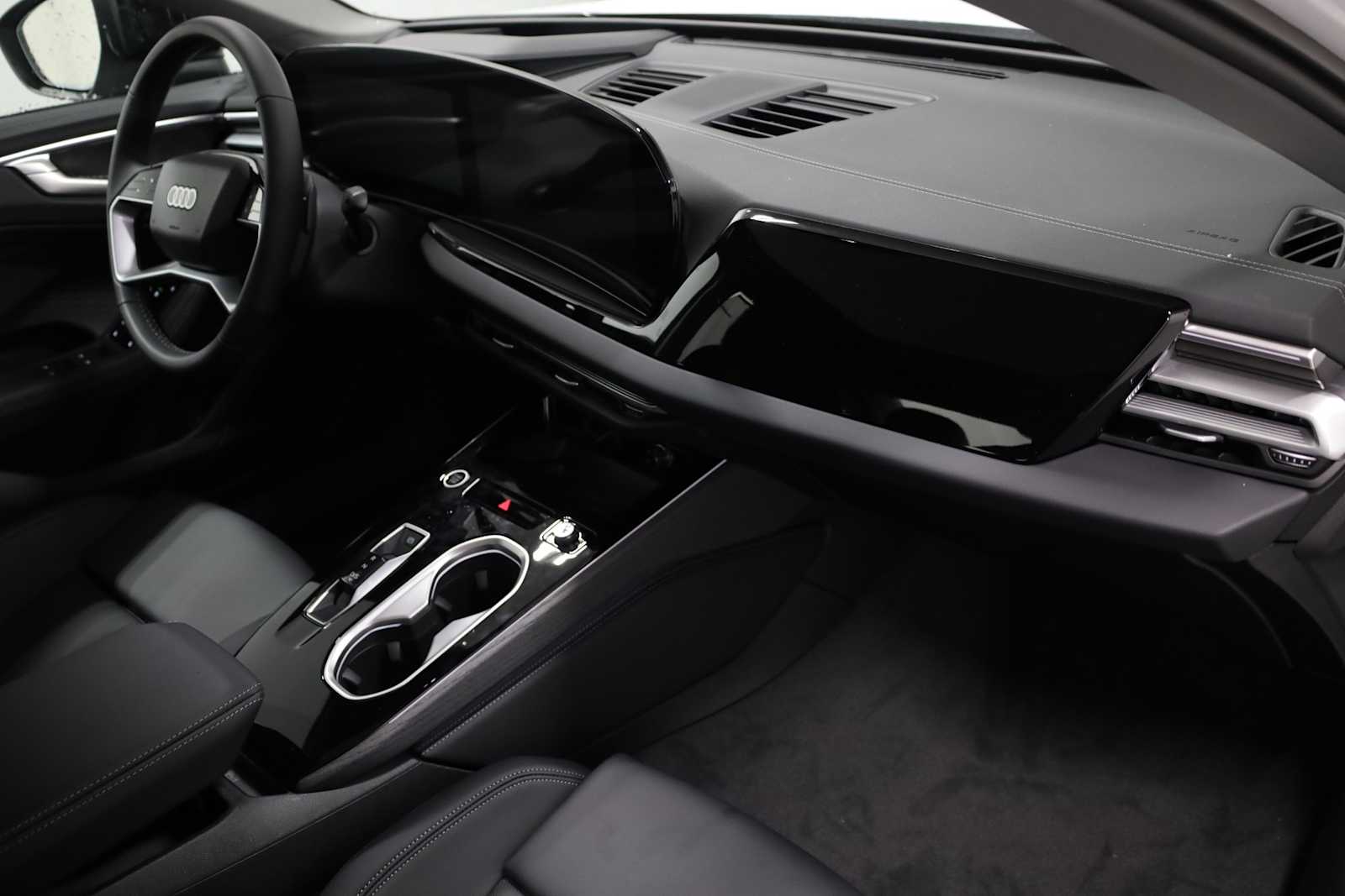 Thumbnail: 2026 Audi A6 - 6