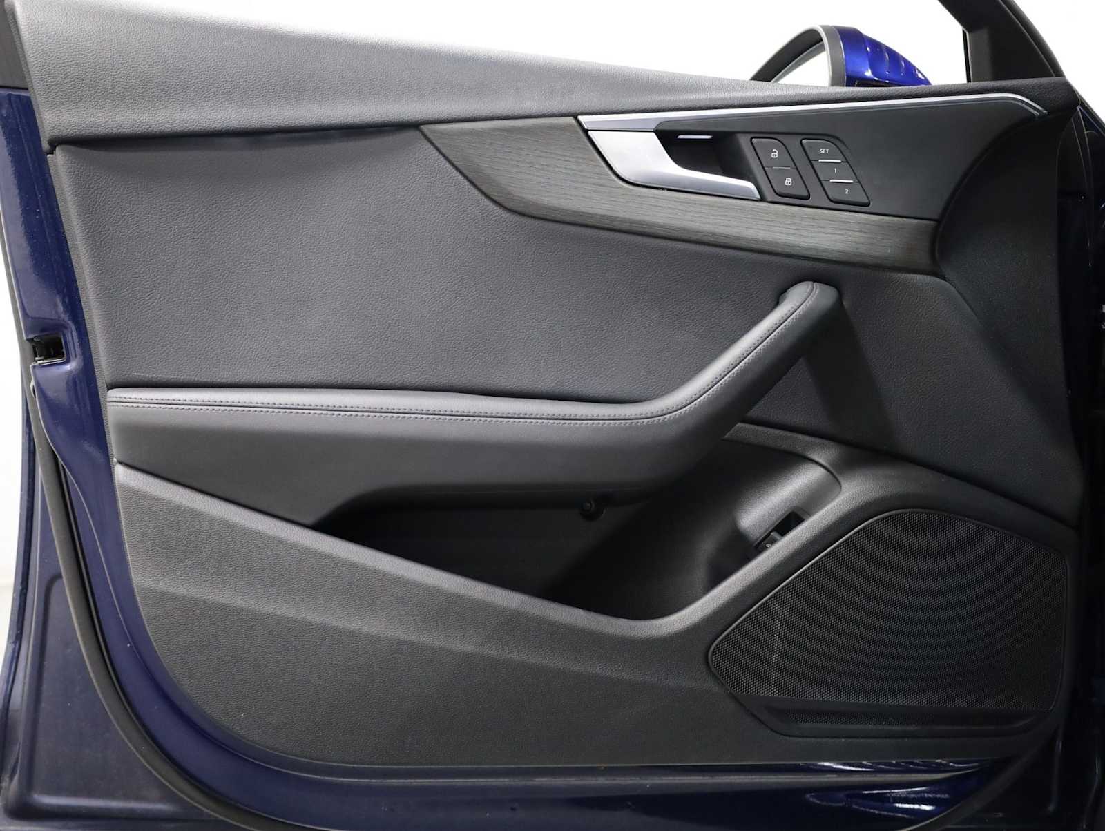 Thumbnail: 2019 Audi A4 - 16