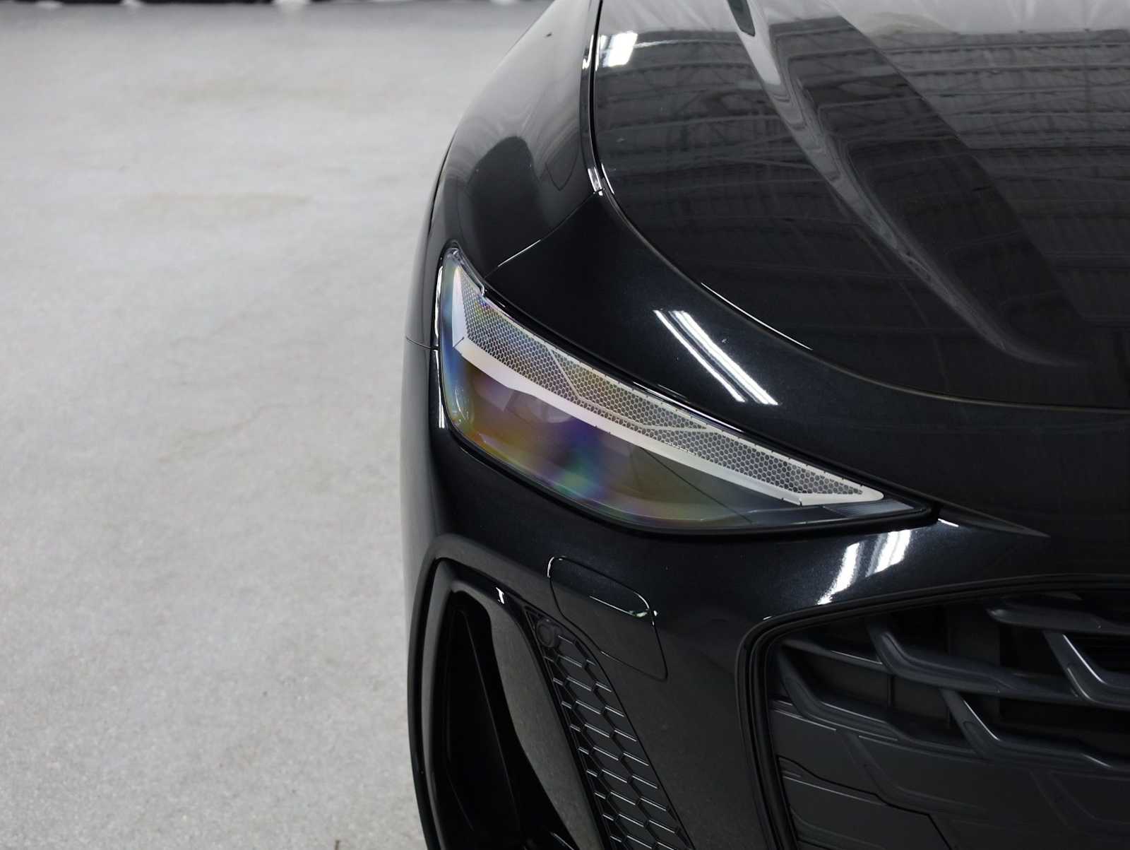 Thumbnail: 2026 Audi A6 - 15