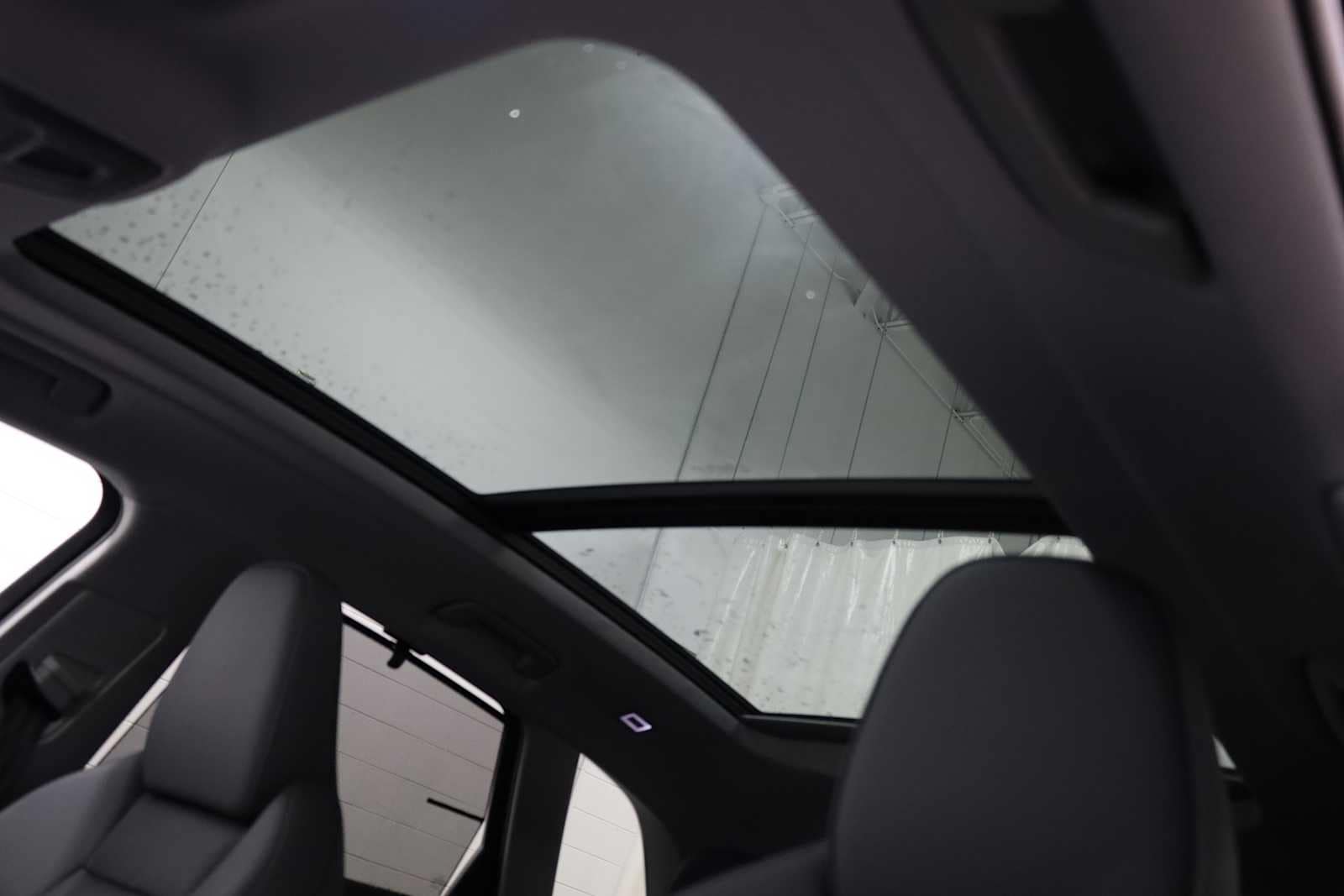 Thumbnail: 2025 Audi Q5 - 20