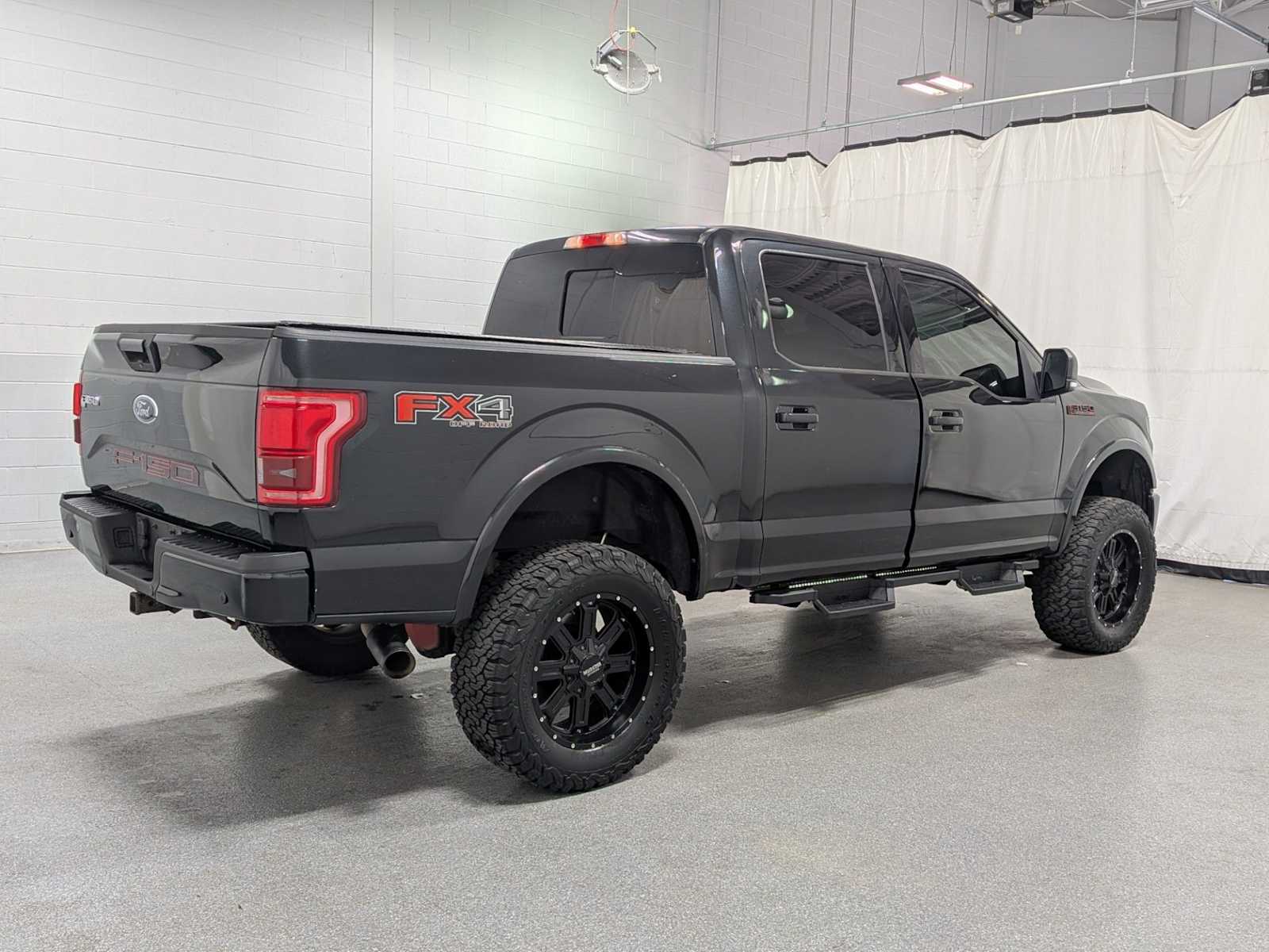 Thumbnail: 2015 Ford F-150 - 9