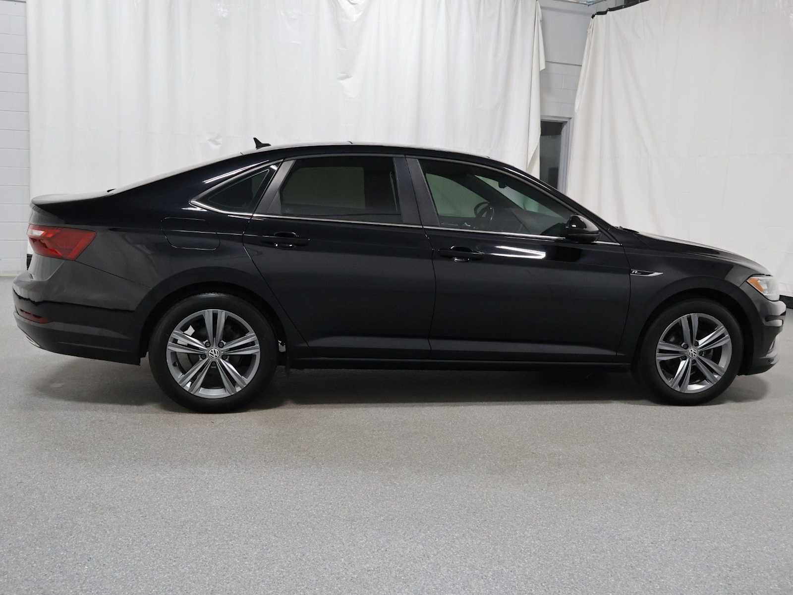 Thumbnail: 2020 Volkswagen Jetta - 10