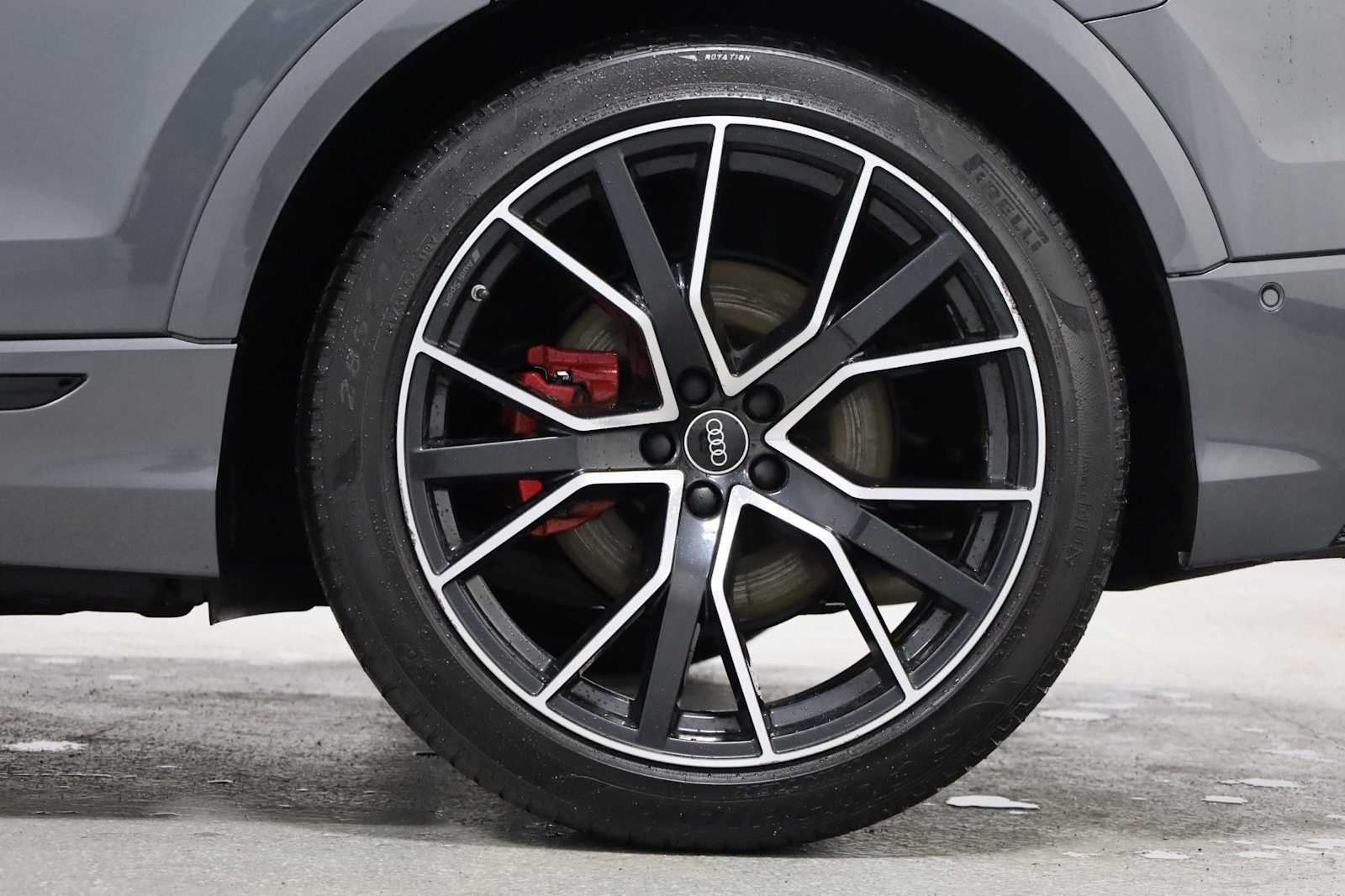 Thumbnail: 2023 Audi SQ8 - 38