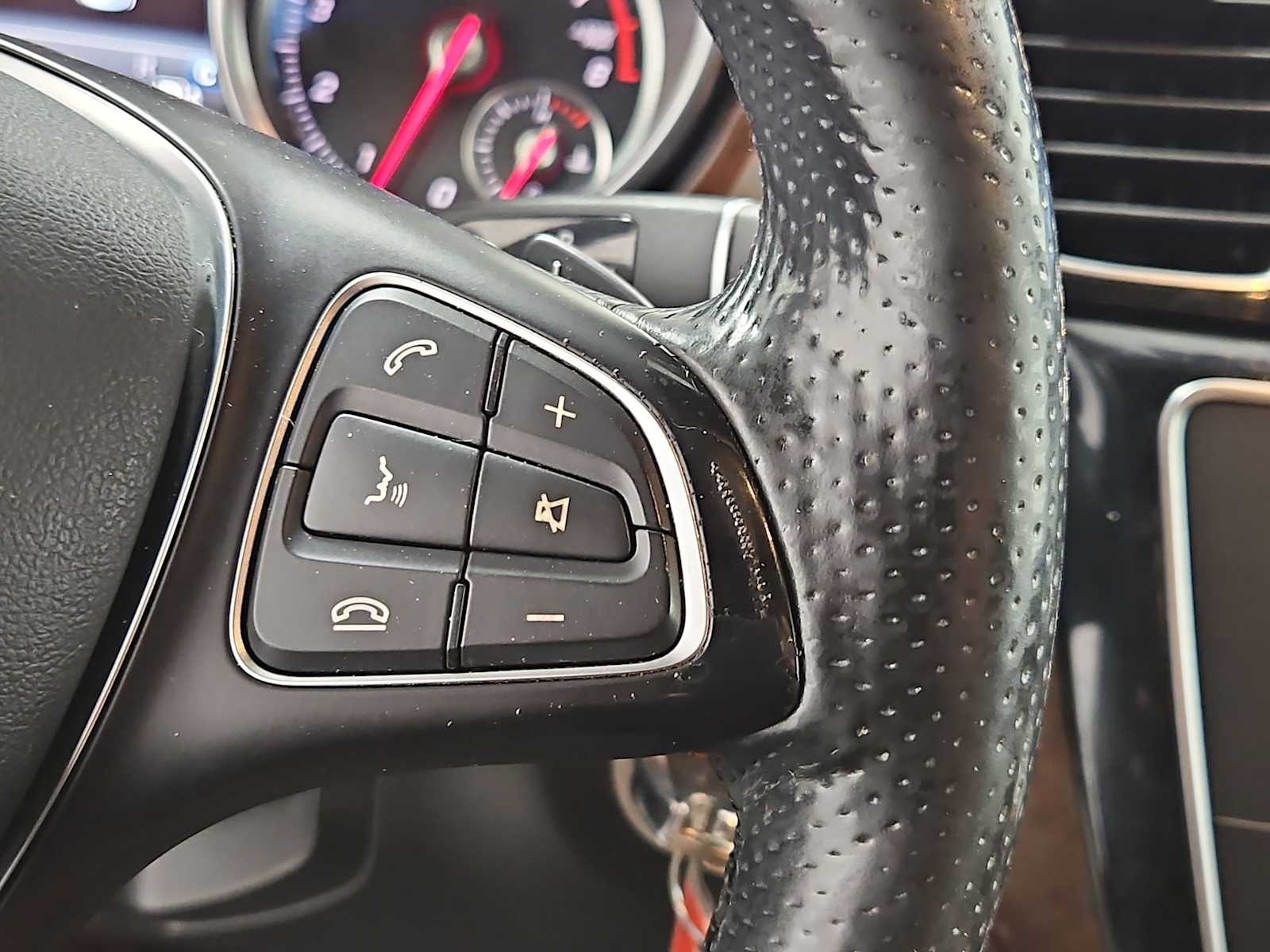 Thumbnail: 2018 Mercedes-Benz GLE - 15