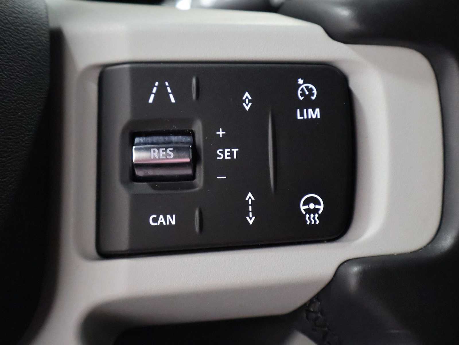 Thumbnail: 2024 Land Rover Defender - 26