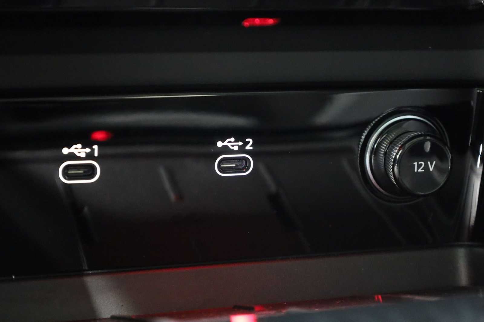 Thumbnail: 2025 Audi Q5 - 33