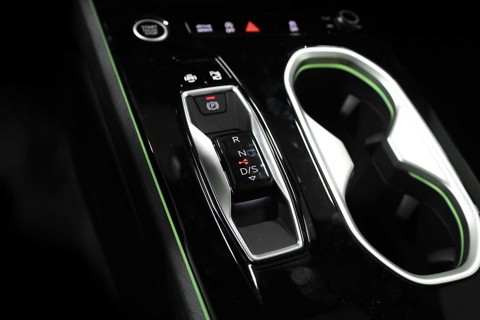 Thumbnail: 2026 Audi A6 - 27