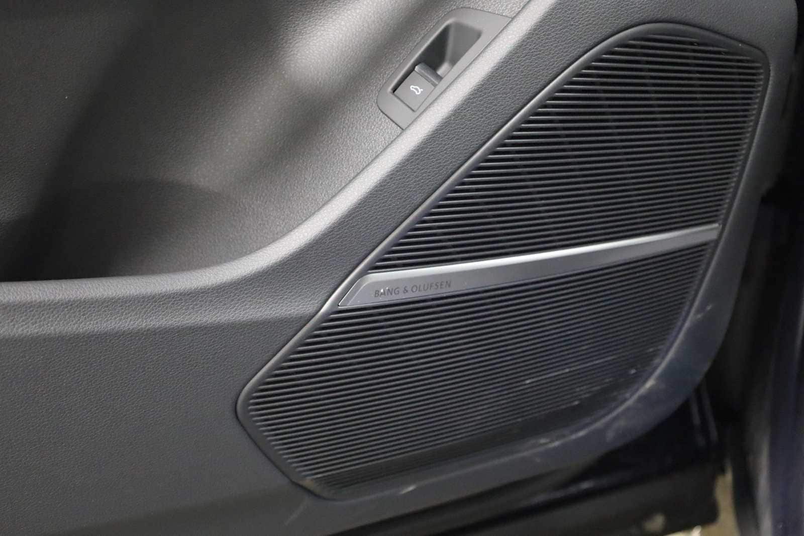 Thumbnail: 2026 Audi Q7 - 17