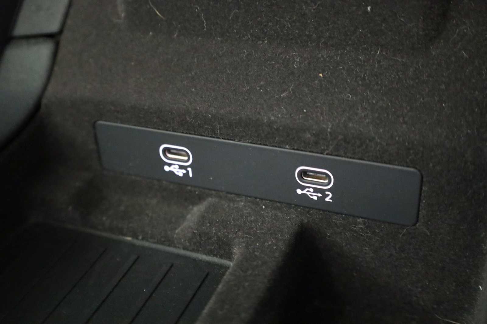 Thumbnail: 2023 Audi A6 - 32