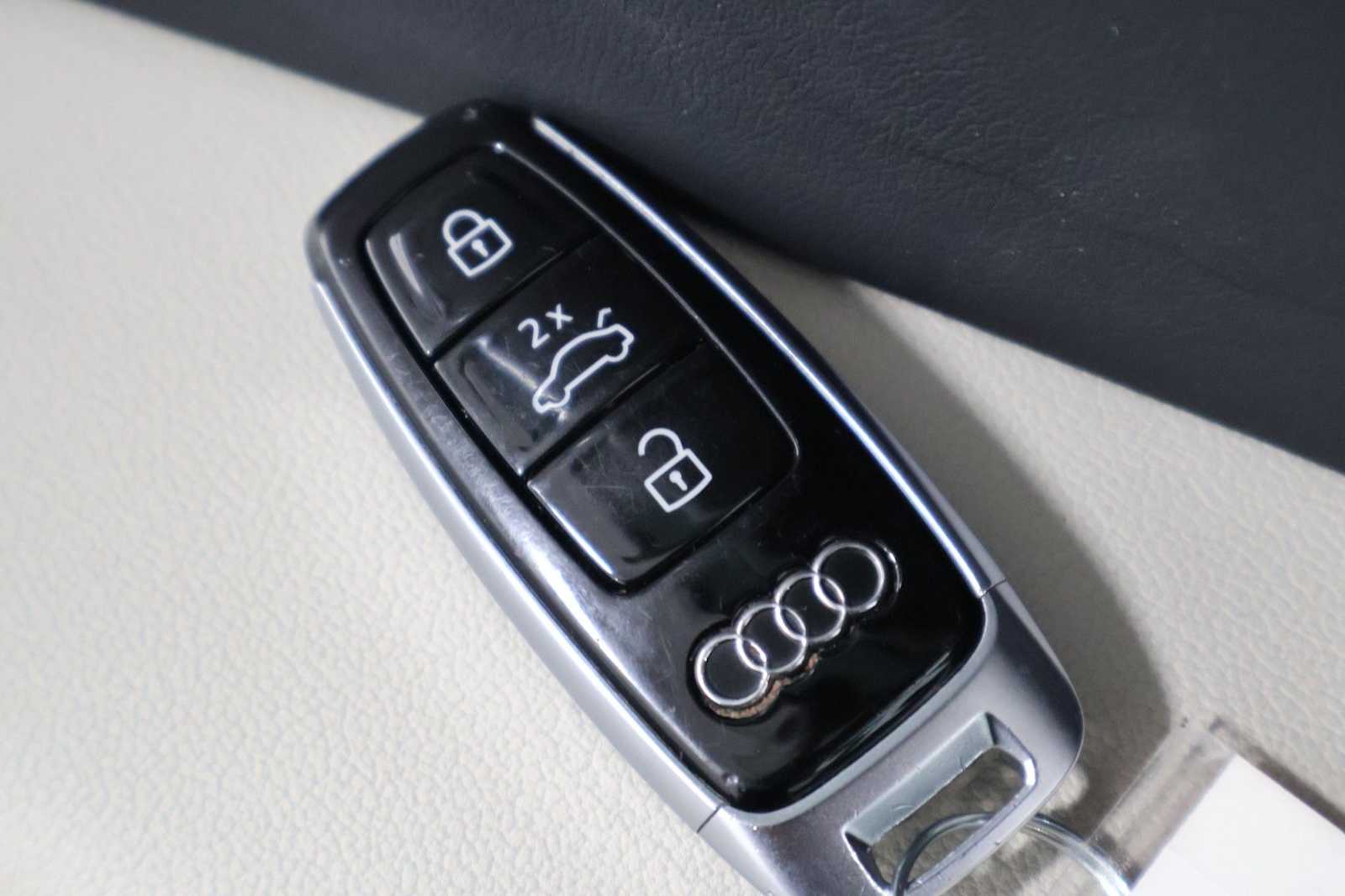 Thumbnail: 2024 Audi A6 - 40
