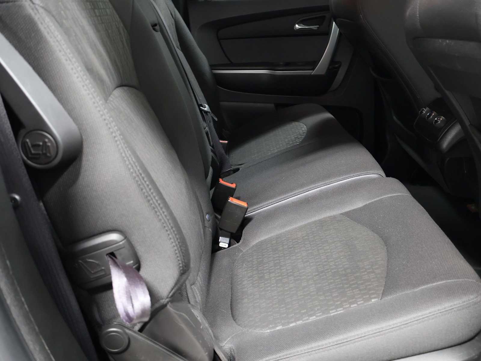 Thumbnail: 2012 GMC Acadia - 29