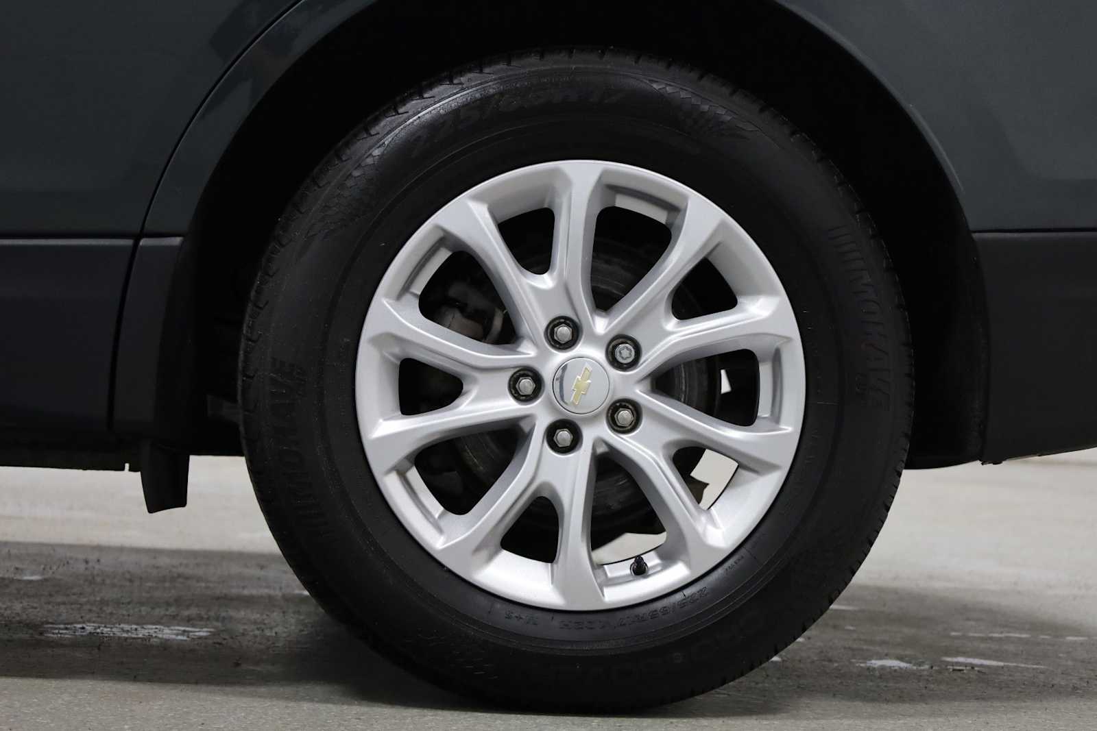 Thumbnail: 2020 Chevrolet Equinox - 35