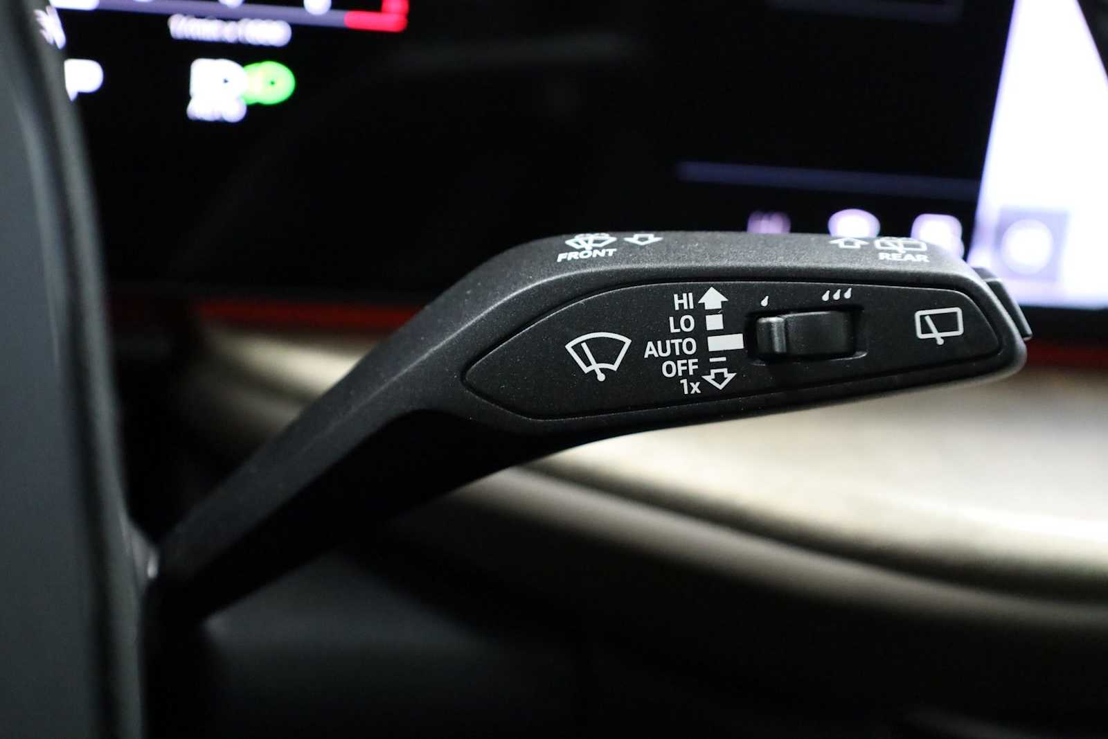 Thumbnail: 2025 Audi Q5 - 28