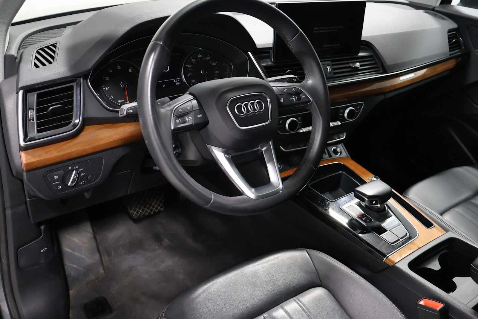 Thumbnail: 2023 Audi Q5 - 4