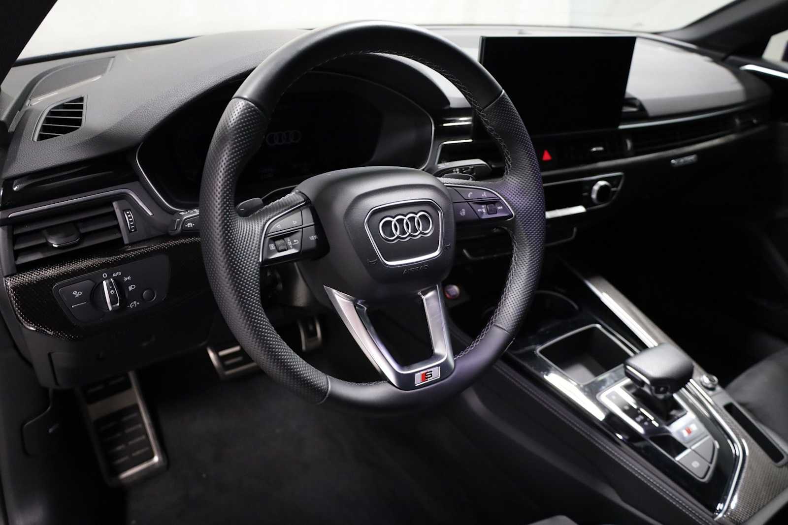 Thumbnail: 2024 Audi S5 - 4