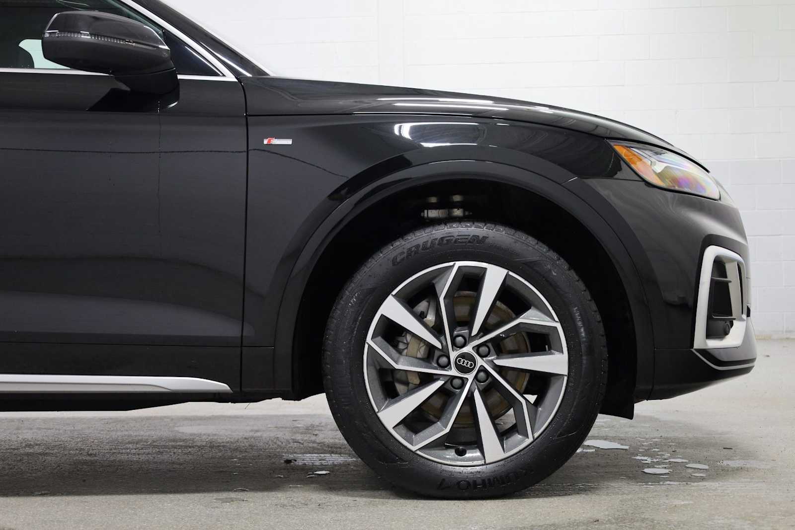 Thumbnail: 2023 Audi Q5 - 11