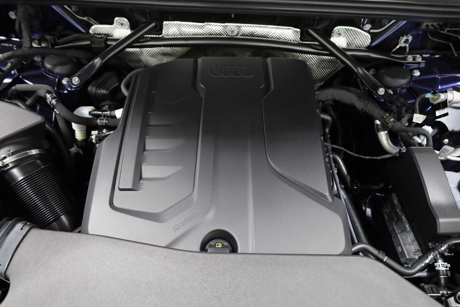 Thumbnail: 2025 Audi Q5 - 40