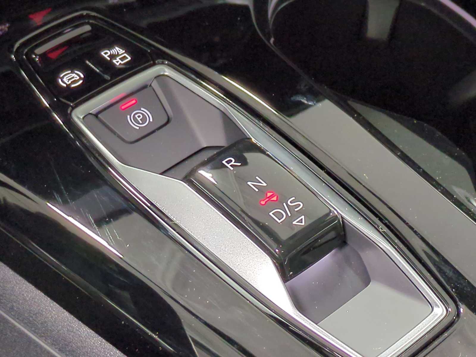 Thumbnail: 2026 Audi Q5 - 27